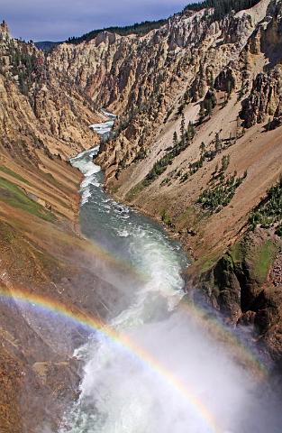 089 yellowstone canyon.JPG